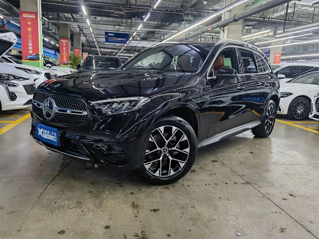 Mercedes-Benz GLC 2024 — фото 1