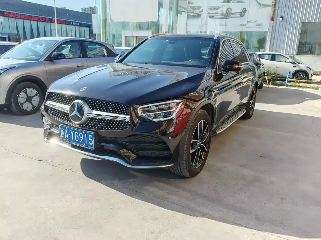 Mercedes-Benz GLC 2021 — фото 1