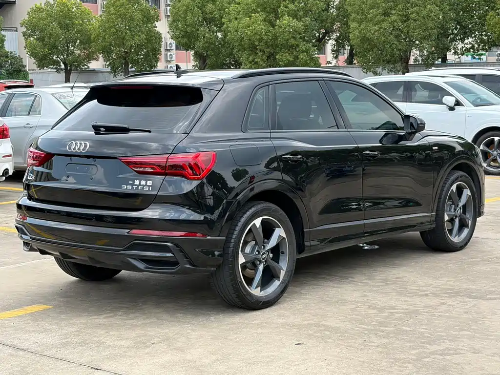 Audi Q3 2022