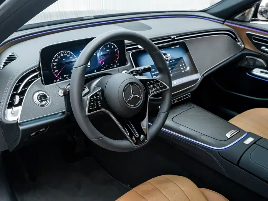 Mercedes-Benz E-Class 2026 — фото 24