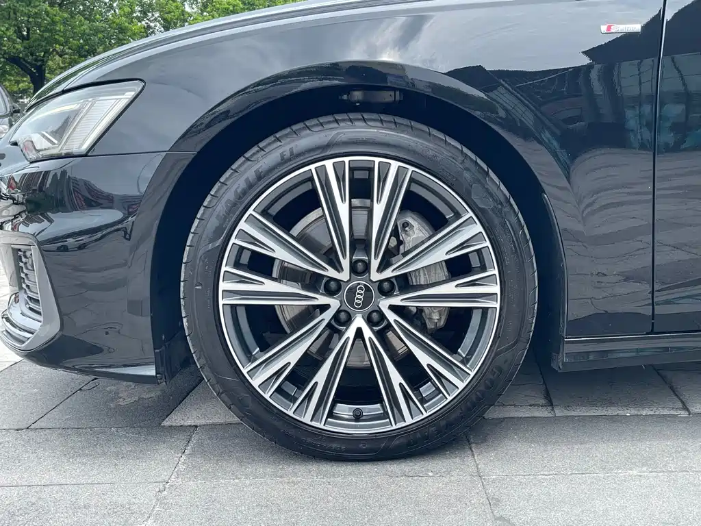 Audi A6L 2022 — фото 10