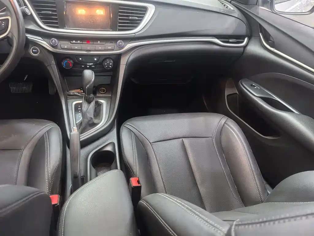 Buick Excelle 2023 — фото 12
