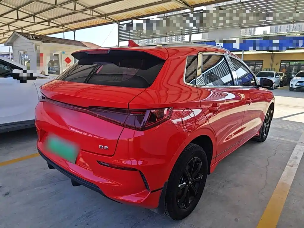 BYD e2 2021