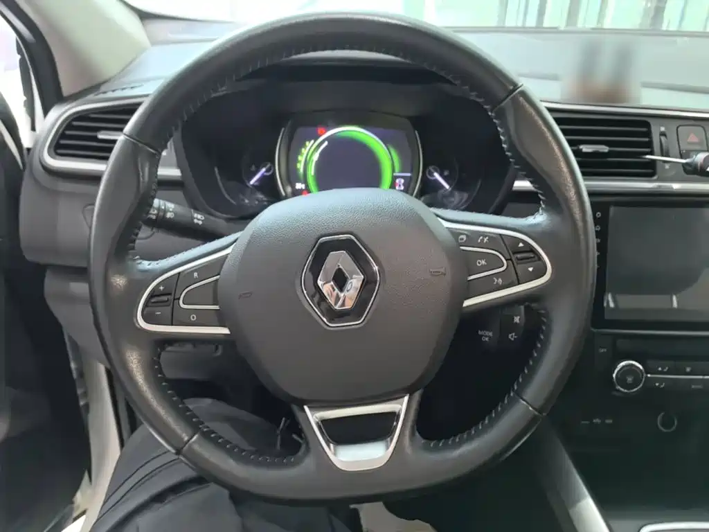 Renault Kadjar 2017 — фото 11