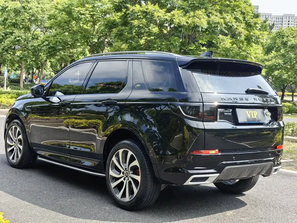 Land Rover Discovery Sport 2022 — фото 7