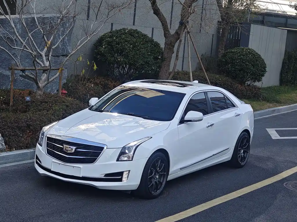 Cadillac ATS-L 2017 — фото 1