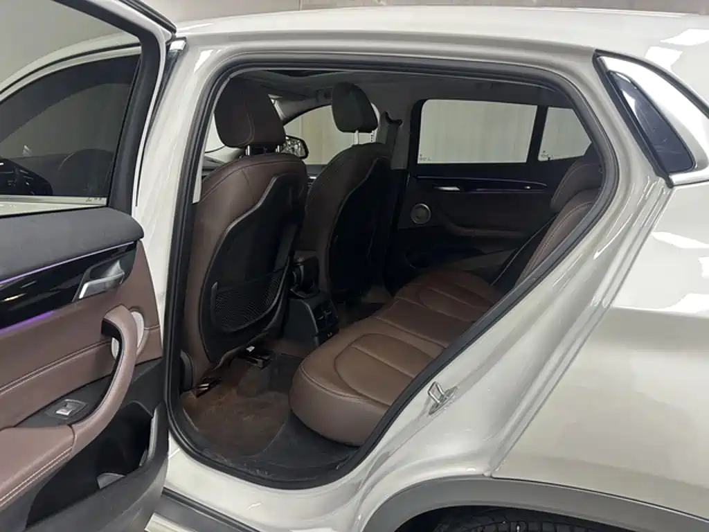 BMW X2 2024 — фото 13
