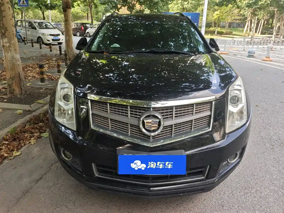 Cadillac SRX 2013 — фото 2