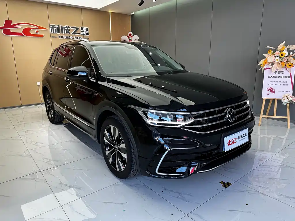 Volkswagen Tiguan L 2025