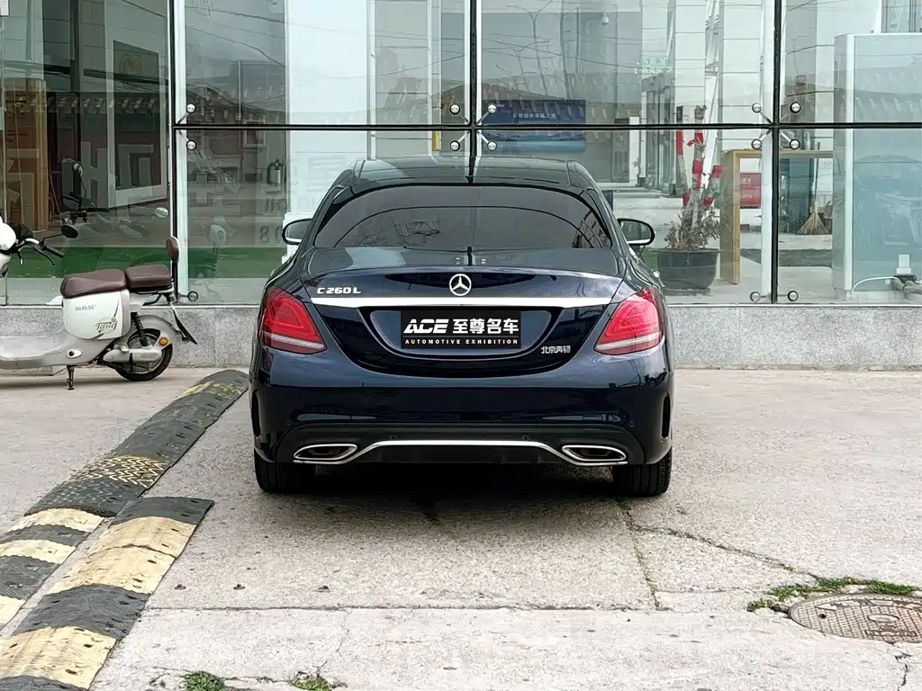 Mercedes-Benz C-Class 2019