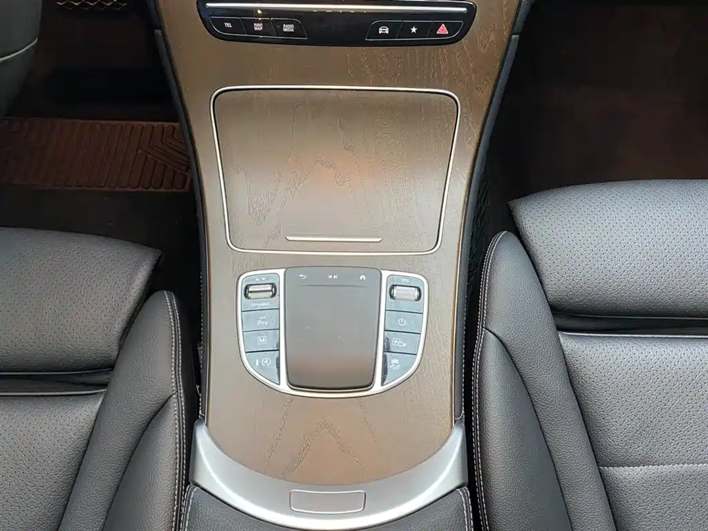 Mercedes-Benz GLC 2020 — фото 22