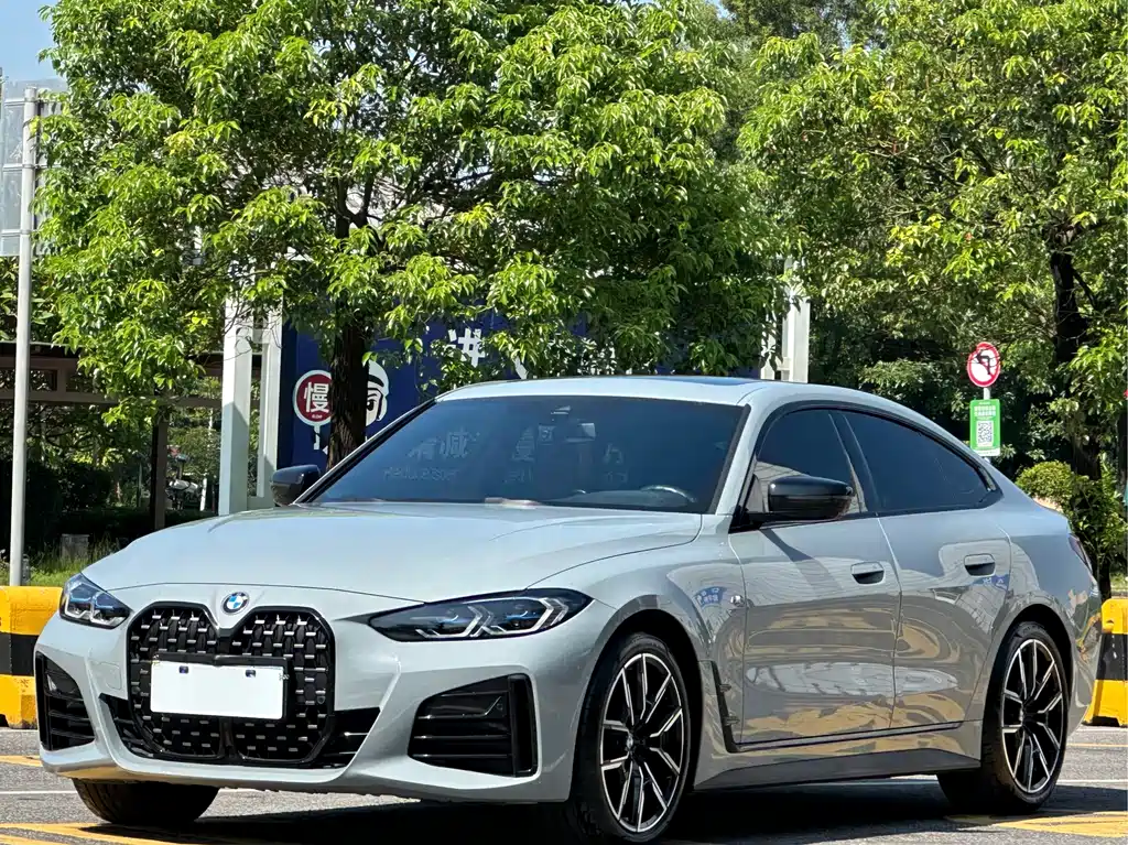 BMW 4 Series 2023 — фото 1