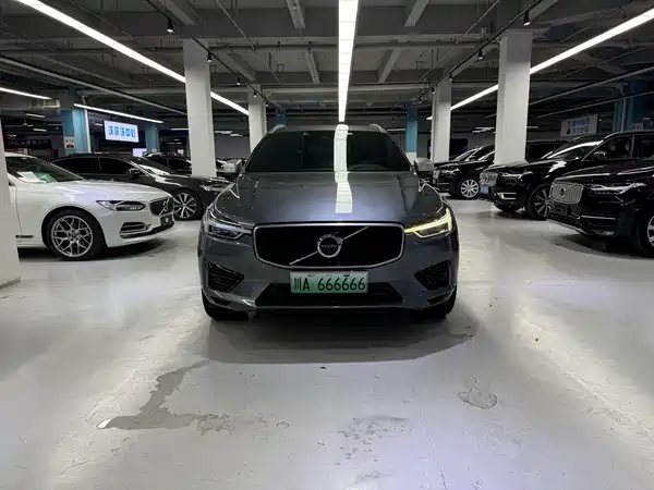 Volvo XC60 Plug-In Hybrid 2018