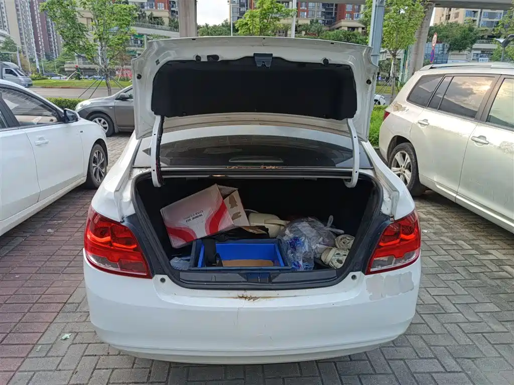 Chevrolet Sail 2015 — фото 15