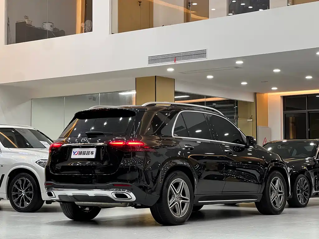 Mercedes-Benz GLE 2023 — фото 3