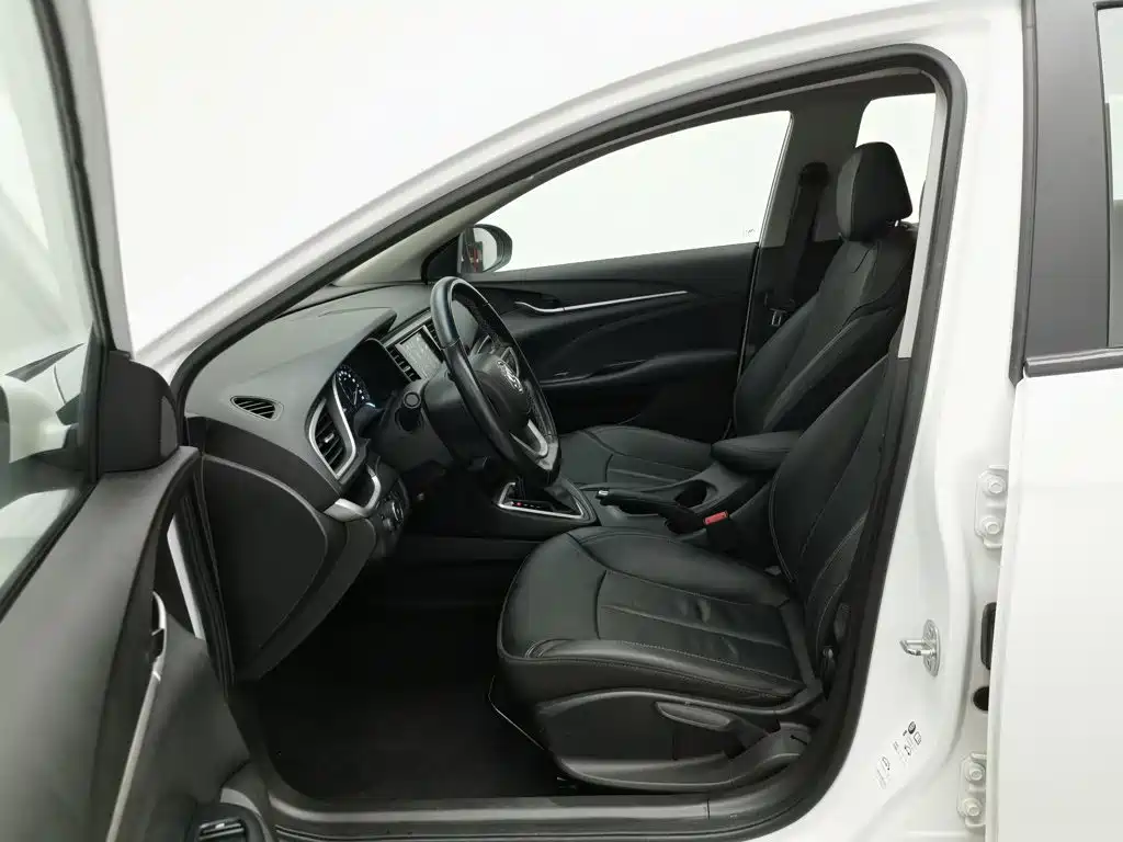 Buick Excelle GT 2020 — фото 10