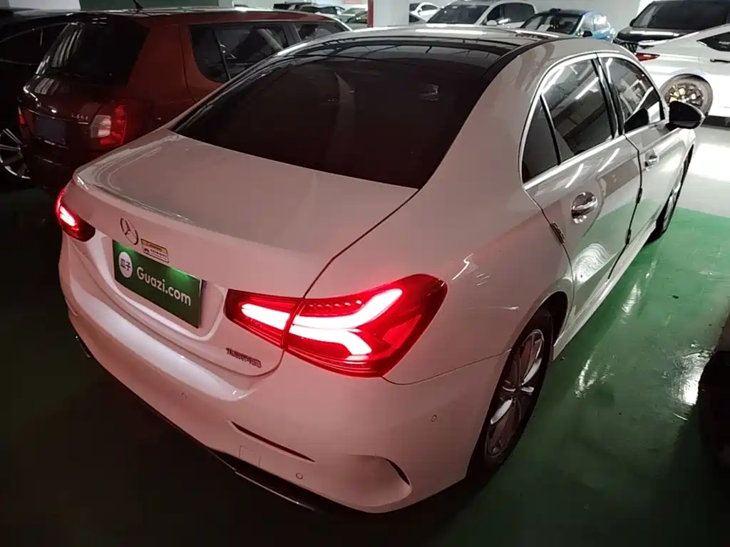 Mercedes-Benz A-Class 2019 — фото 7