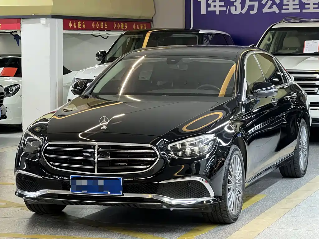 Mercedes-Benz E-Class 2022