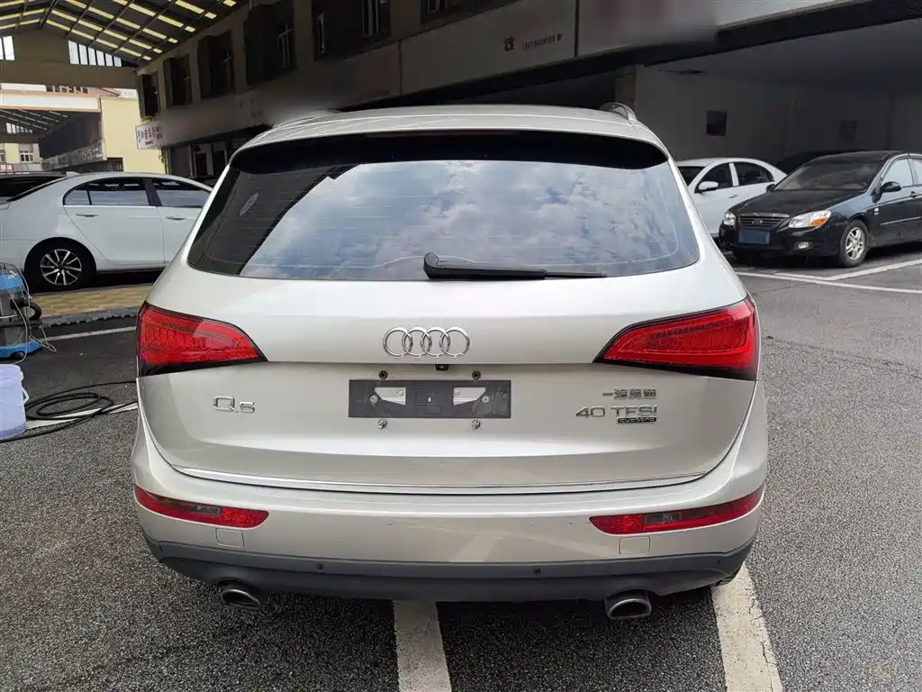 Audi Q5 2017 — фото 6