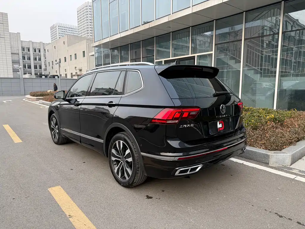Volkswagen Tiguan L 2025 — фото 7
