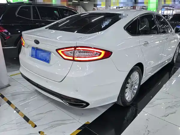 Ford Mondeo 2013