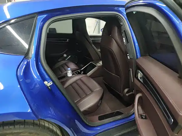 Porsche Panamera 2019
