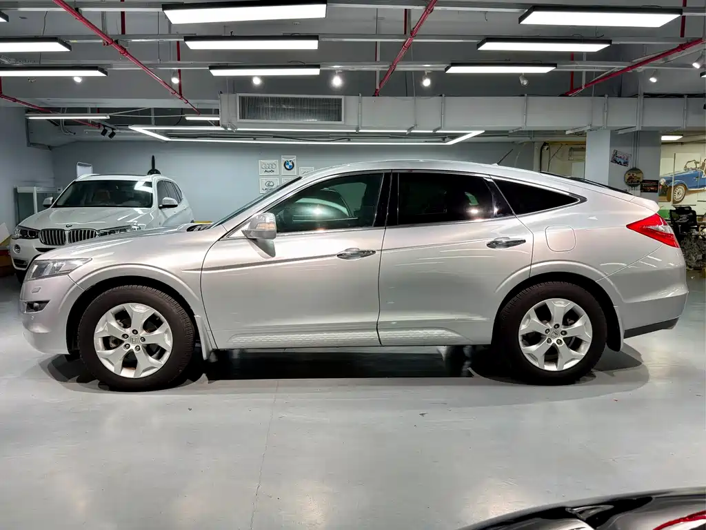 Honda Crosstour 2013 — фото 4