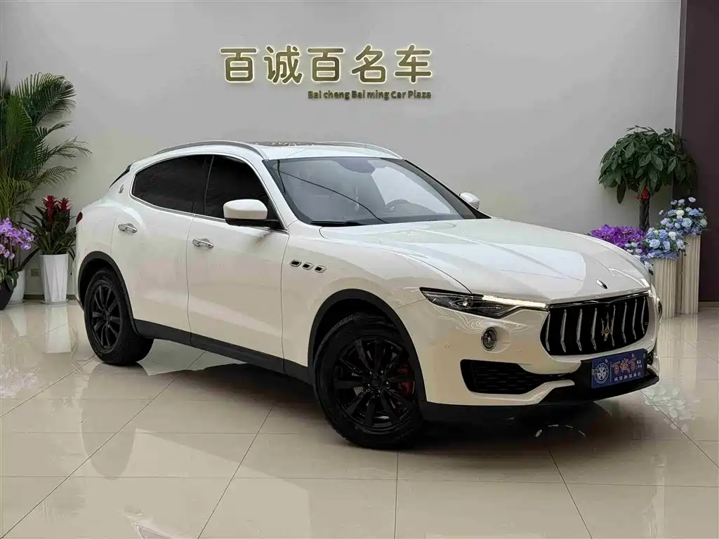 Maserati Levante 2019 — фото 3