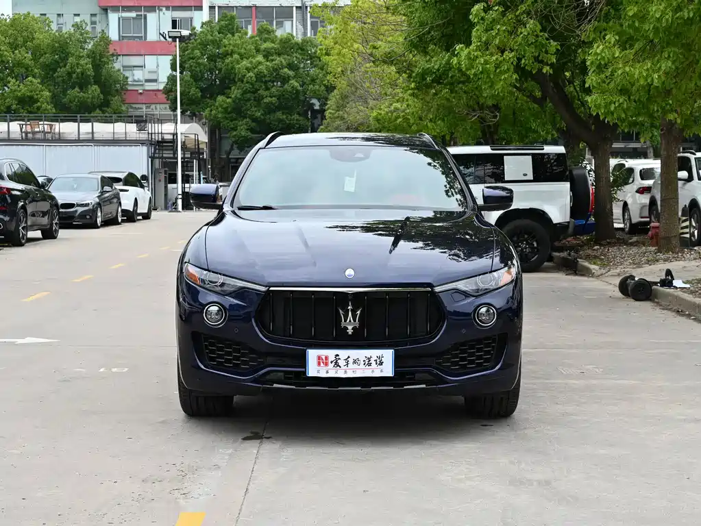 Maserati Levante 2017 — фото 1