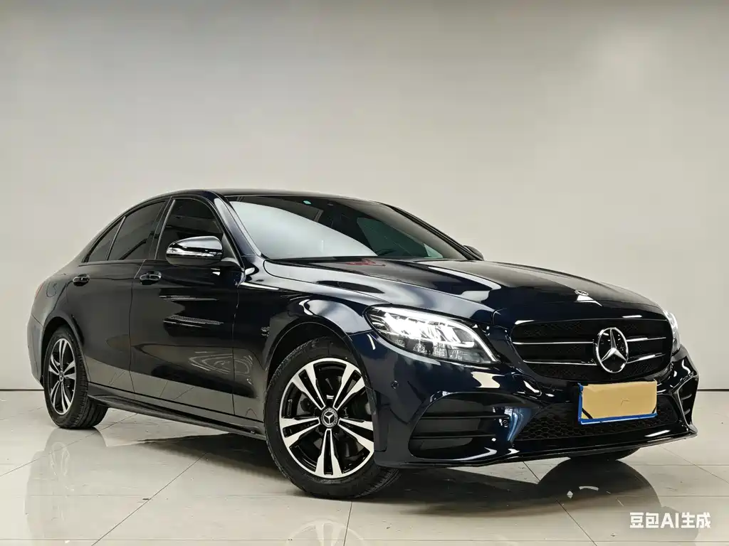 Mercedes-Benz C-Class 2020