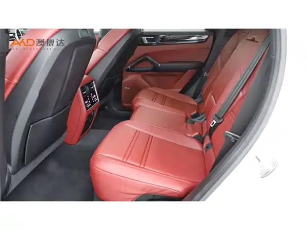 Porsche Cayenne 2022