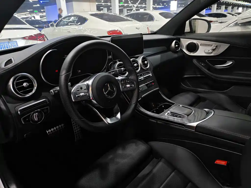 Mercedes-Benz C-Class 2019 — фото 8