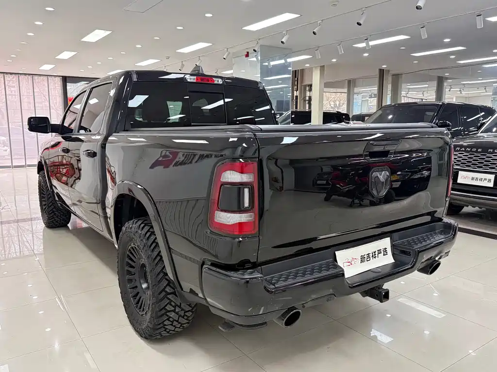 RAM Trucks 2020 — фото 15