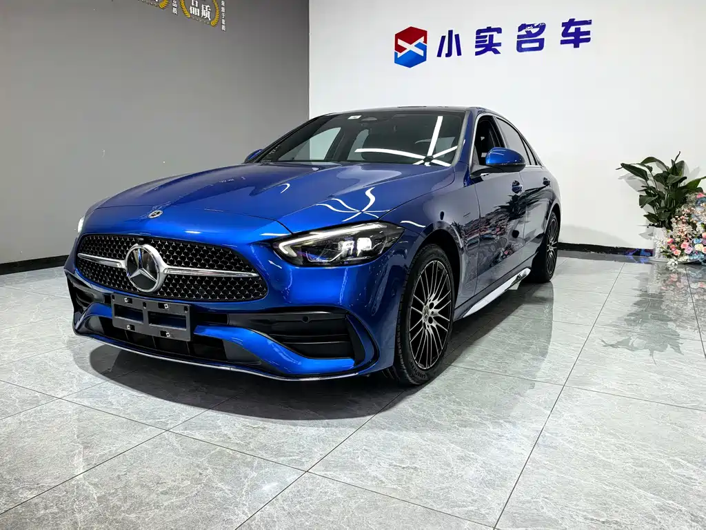Mercedes-Benz C-Class 2022