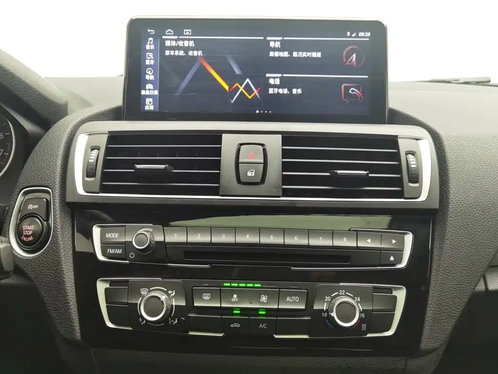 BMW 1 Series 2016 — фото 12