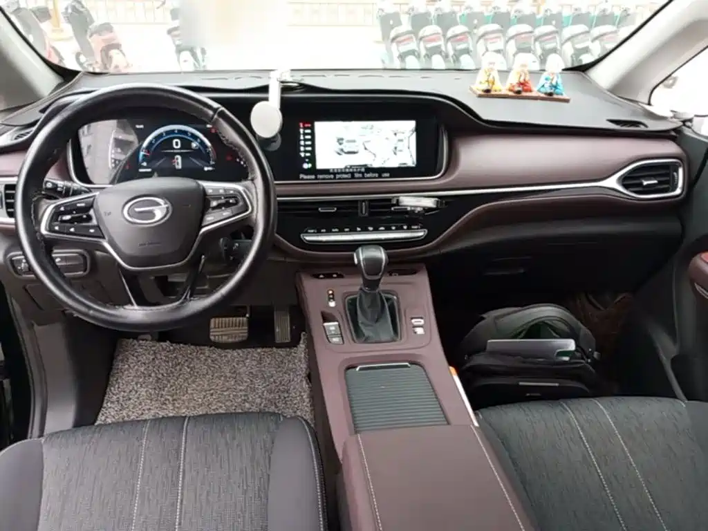 GAC Motor Trumpchi M6 2023 — фото 10