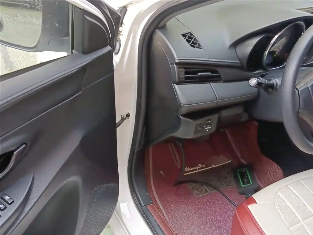 Toyota Vios FS 2018 — фото 16