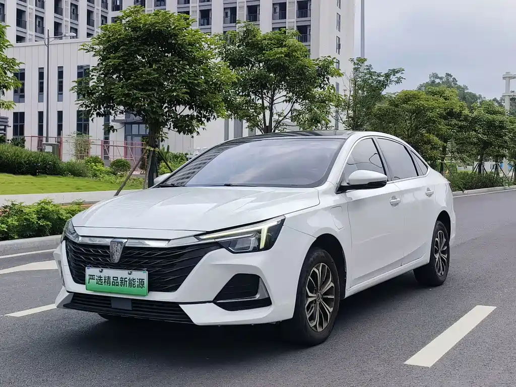 Roewe i6 MAX New Energy 2023 — фото 1