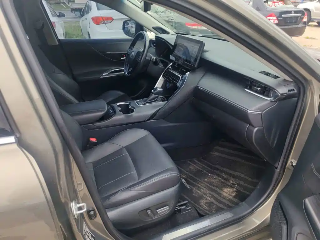 Toyota Harrier 2021 — фото 15