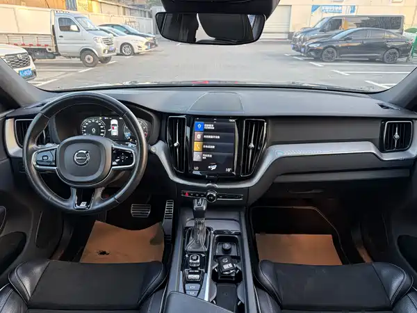 Volvo XC60 2019