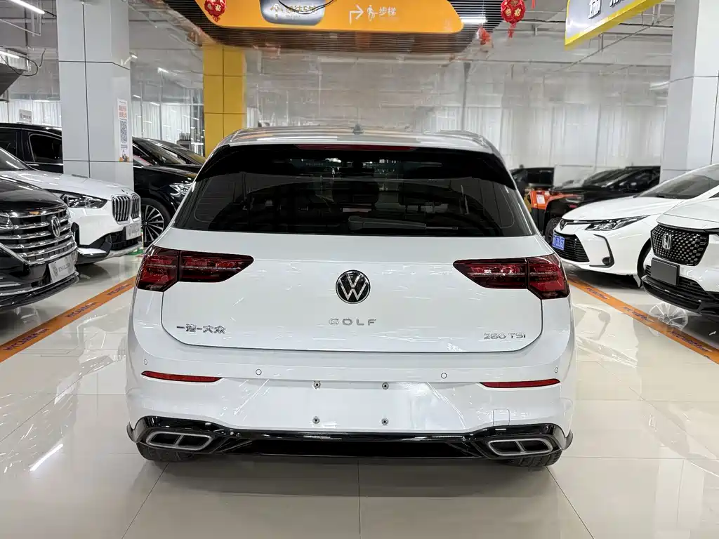 Volkswagen Golf 2022