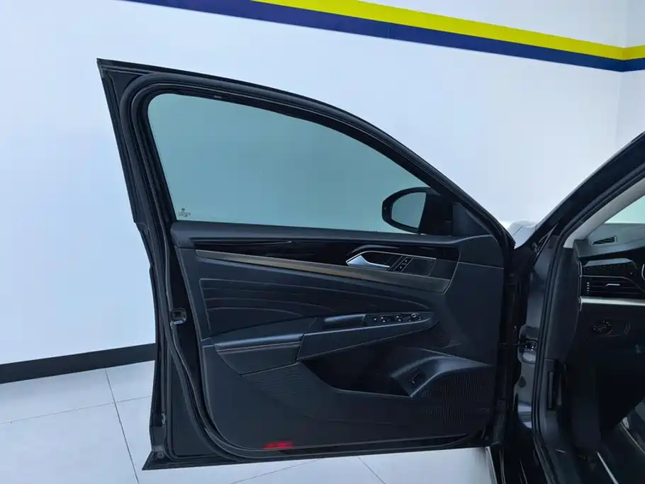 Volkswagen Passat 2019