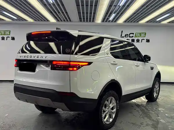 Land Rover Discovery 2019