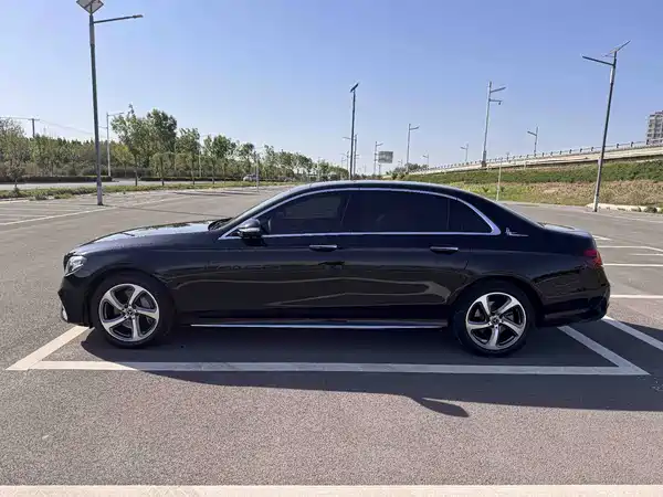 Mercedes-Benz E-Class 2019