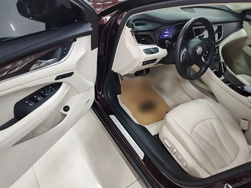 Buick LaCrosse 2023 — фото 16