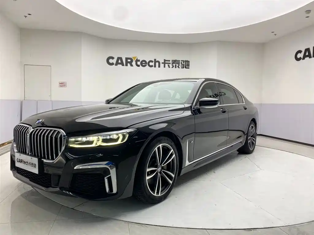 BMW 7 Series 2022 — фото 1