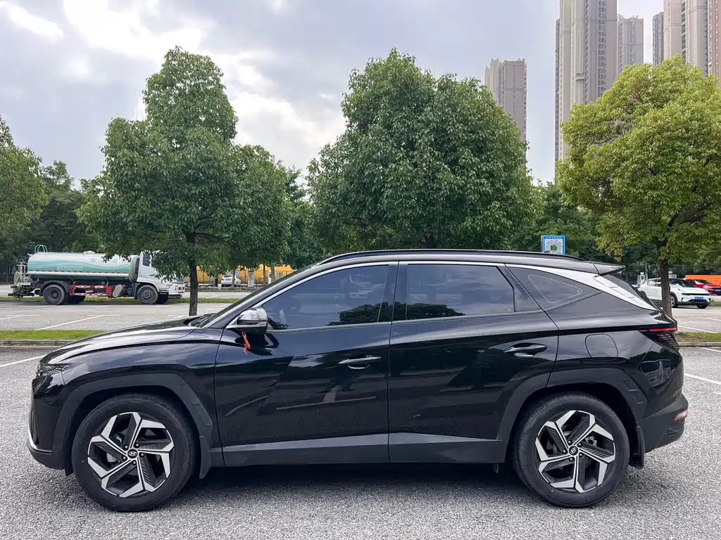 Hyundai Tucson 2021 — фото 15