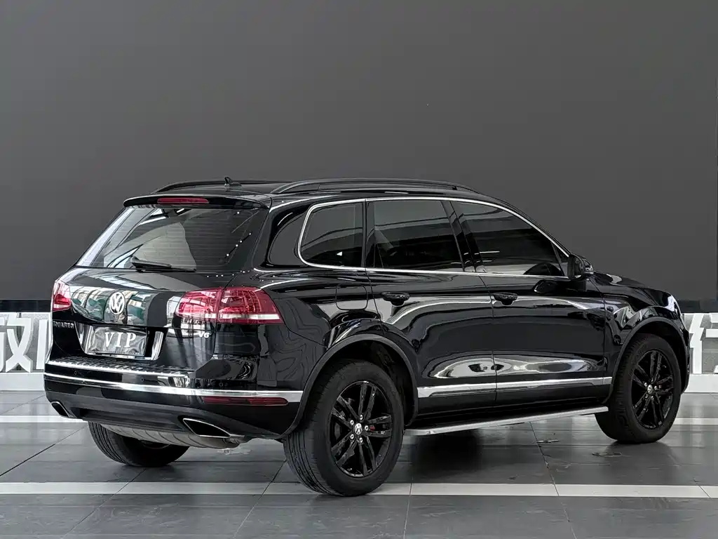 Volkswagen Touareg 2018 — фото 5