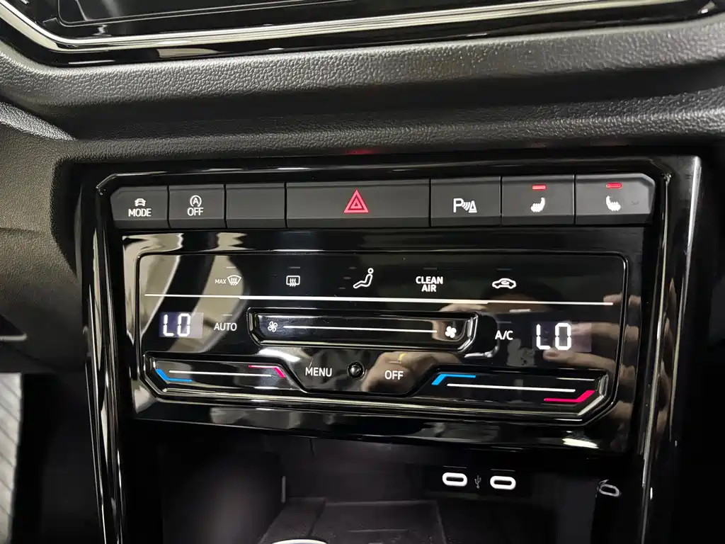 Volkswagen T-Roc 2022 — фото 18