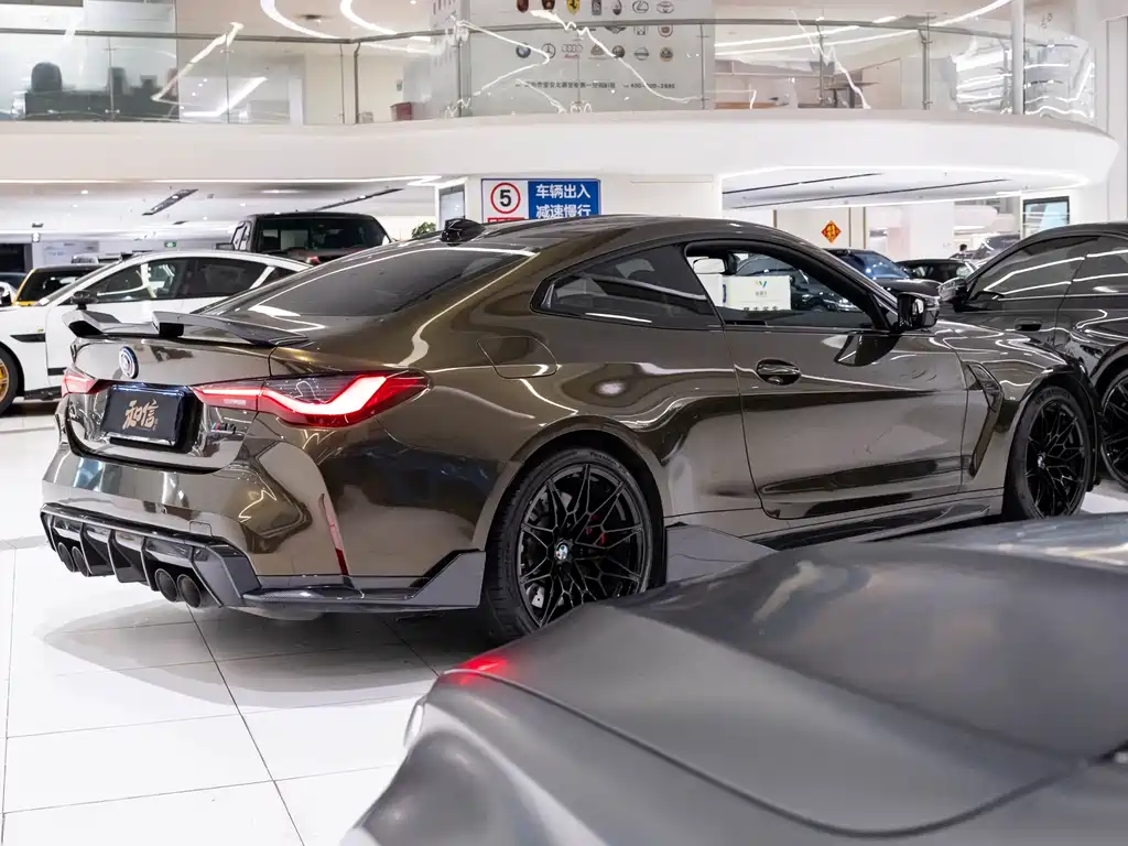 BMW M4 2021
